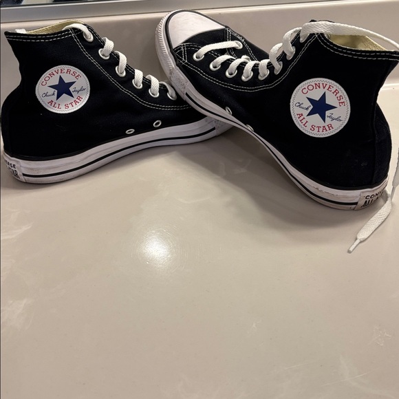 Converse Chuck Taylor All Star Black and White High-Tops - Picture 5 of 8